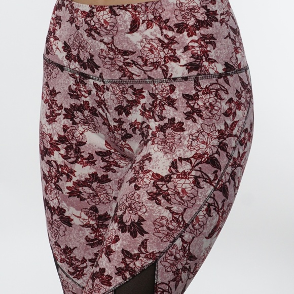 Super soft Leggings with mesh 02-06 - Picture 4 of 5